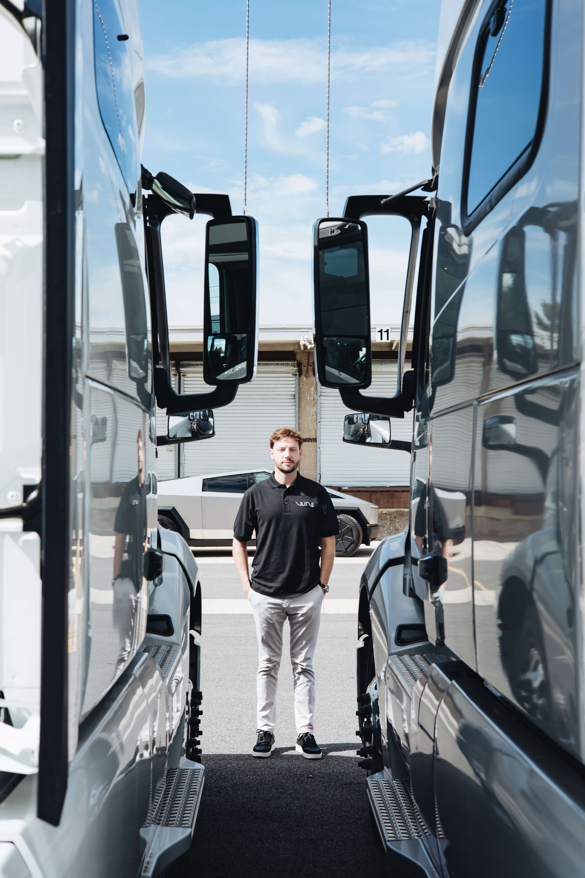 V-Line fleet and people